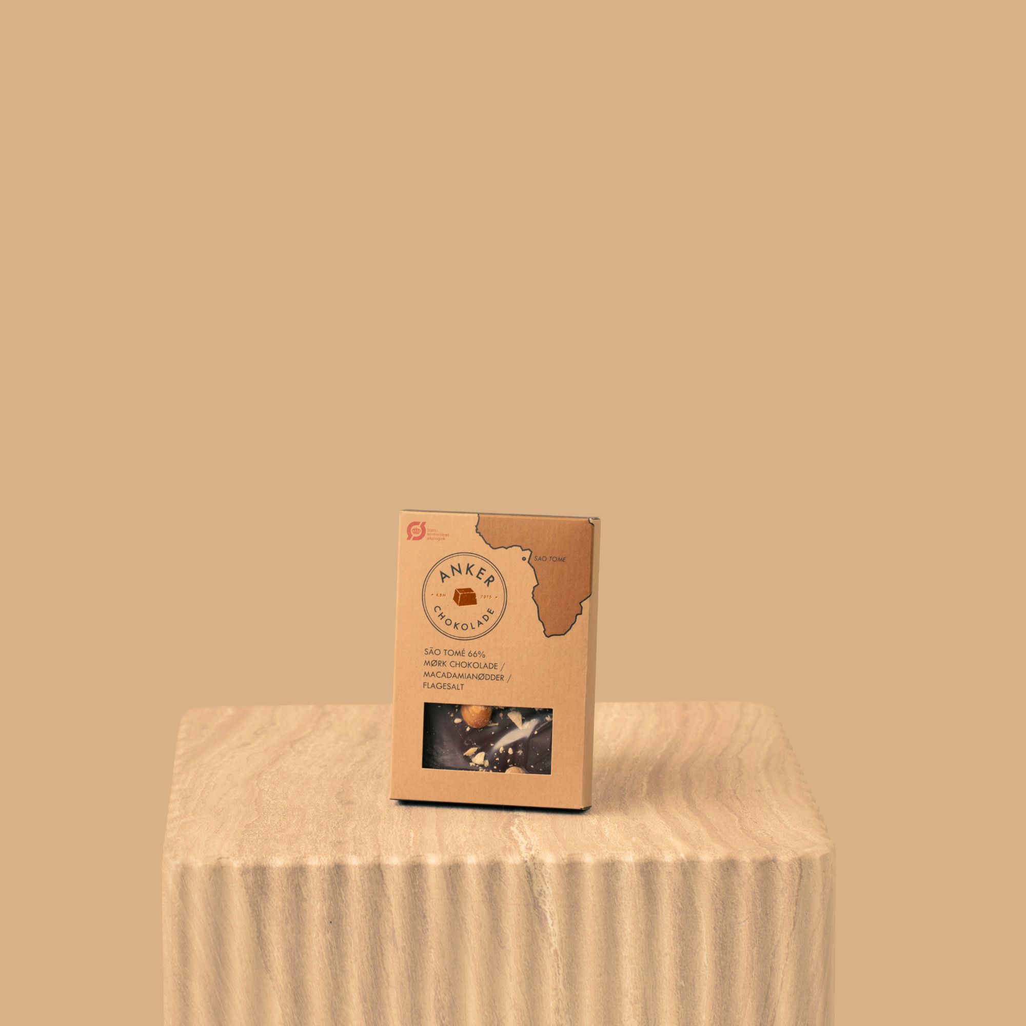 são tomé 66% mørk chokolade / macadamianødder / flagesalt